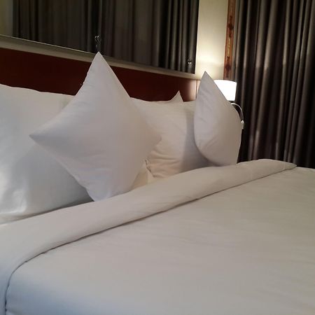 Coventina Lake Suites Daca Exterior foto